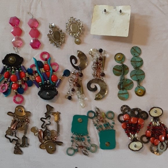 🌹9 pairs bundle earrings beaded mixed metal - Picture 7 of 7